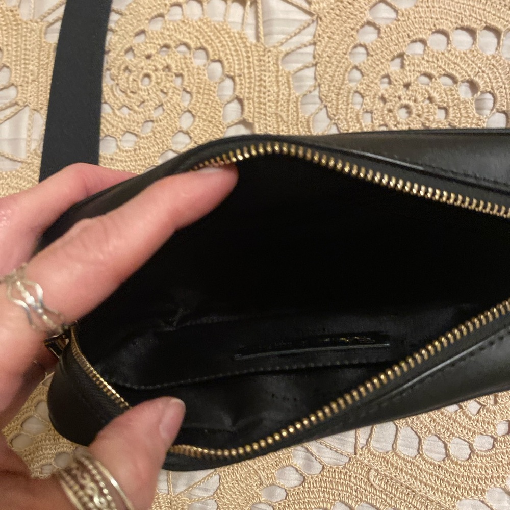Kate Spade Disney Black crossbody Bag with MARIE from the Aristocats! - Picture 10 of 11